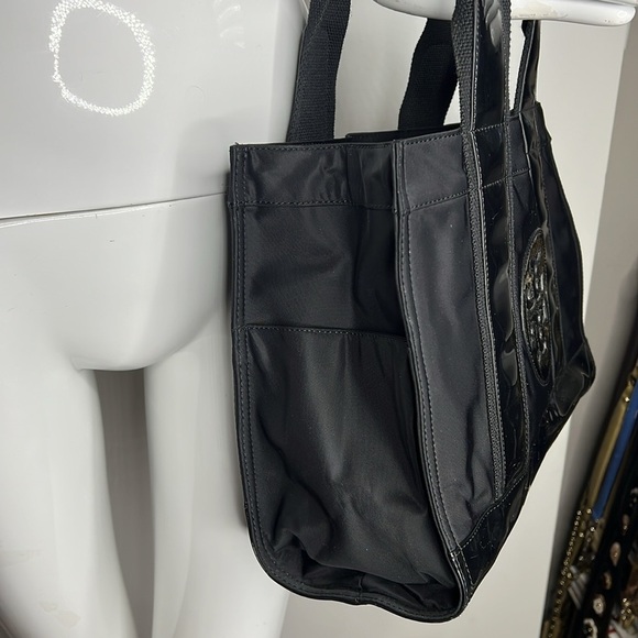 Tory Burch Large A4 Black Nylon Patent Hidden Snap Tote Bag - Picture 3 of 13